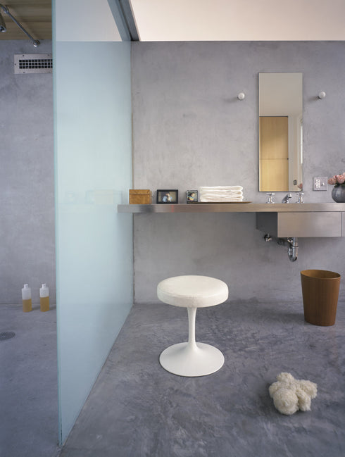 Saarinen Tulip Swivel Stool